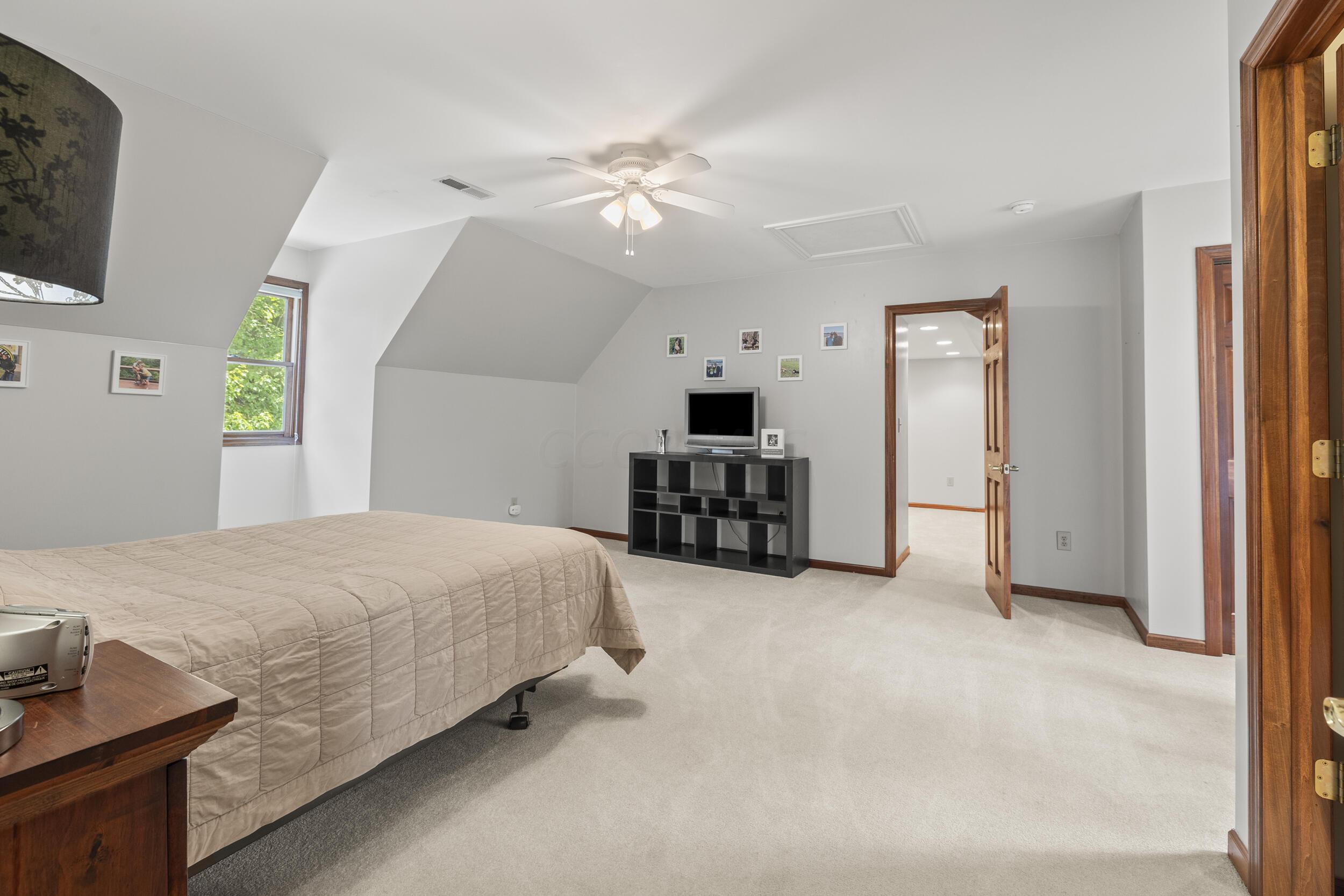 2501 Darling Road Blacklick, OH 43004 - Photo 24 of 59 27_bedroom 2-01