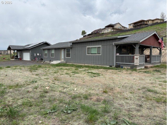 2221 Northwest Furnish Avenue Pendleton, OR 97801 - Photo 2 of 48