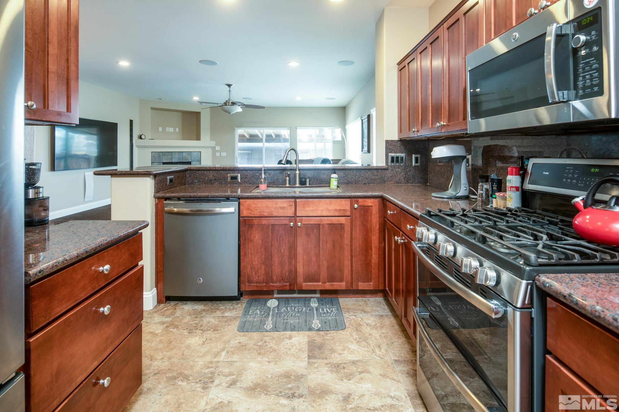 776 Country View Court Reno, NV 89506 - Photo 13 of 28 Photo 13