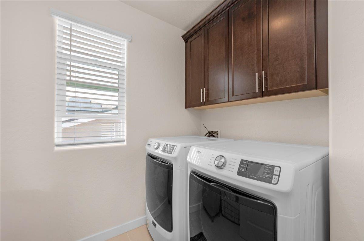 841 Corazon Avenue Clovis, CA 93619 - Photo 15 of 48