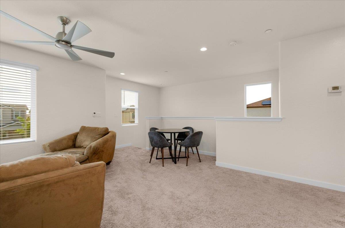 841 Corazon Avenue Clovis, CA 93619 - Photo 17 of 48