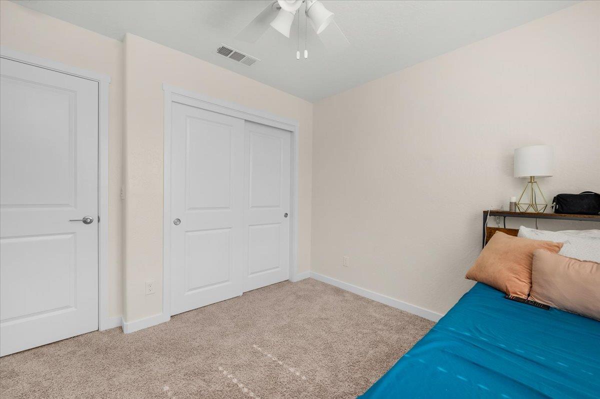 841 Corazon Avenue Clovis, CA 93619 - Photo 24 of 48