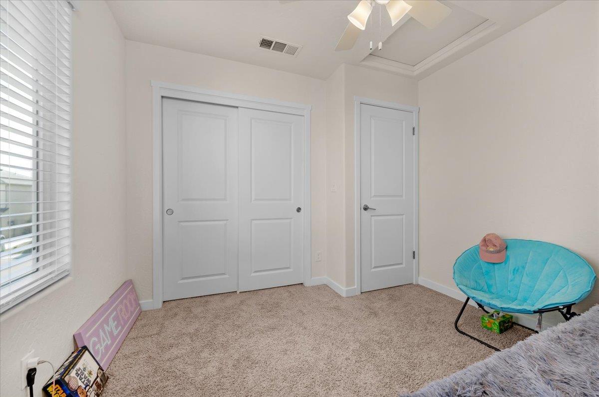 841 Corazon Avenue Clovis, CA 93619 - Photo 26 of 48