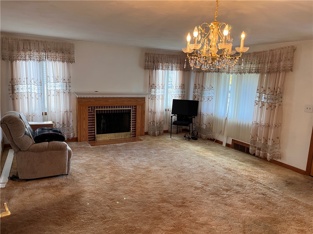 85 Rice Street Pawtucket, RI 02861 - Photo 4 of 12 Gallery Image 4
