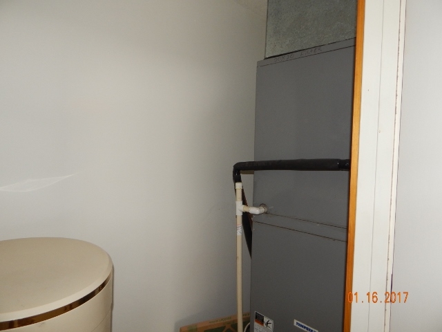 627 Pinhook Road Bedford, IN 47421 - Photo 15 of 27