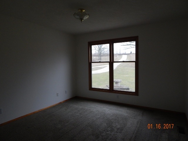 627 Pinhook Road Bedford, IN 47421 - Photo 20 of 27