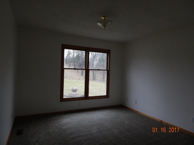 627 Pinhook Road Bedford, IN 47421 - Photo 22 of 27