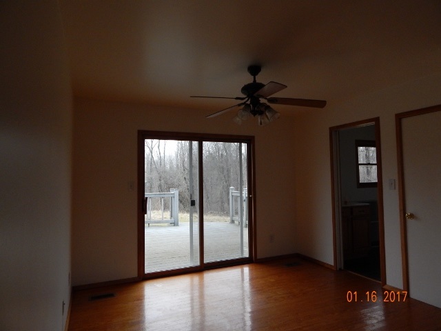 627 Pinhook Road Bedford, IN 47421 - Photo 9 of 27