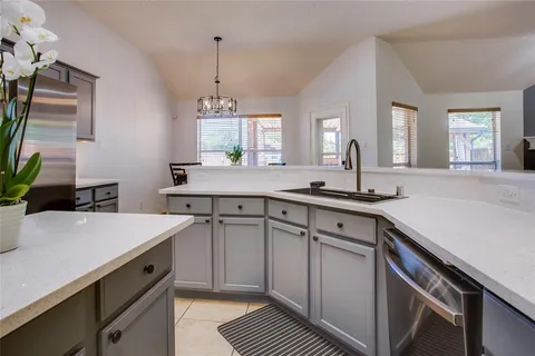 $439,000 | 3413 Lake Highlands Drive, Rowlett, TX 75088