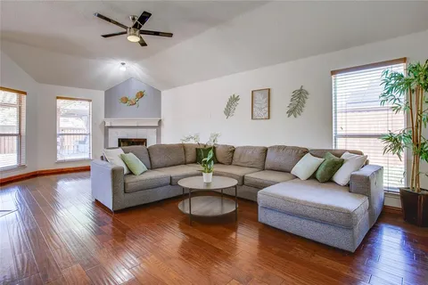 $439,000 | 3413 Lake Highlands Drive, Rowlett, TX 75088