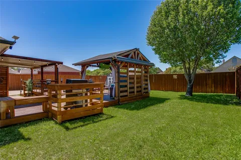 $439,000 | 3413 Lake Highlands Drive, Rowlett, TX 75088
