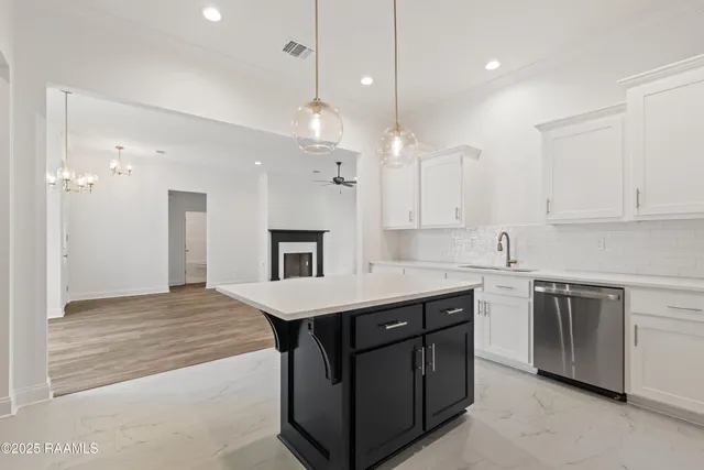 $369,000 | 101 Gosling Way, Lafayette, LA 70507