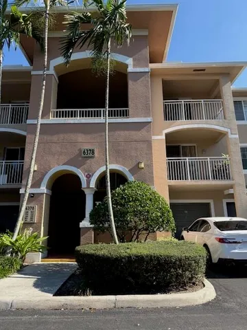 $2,500 | 6378 Emerald Dunes Drive, Unit 203, West Palm Beach, FL 33411