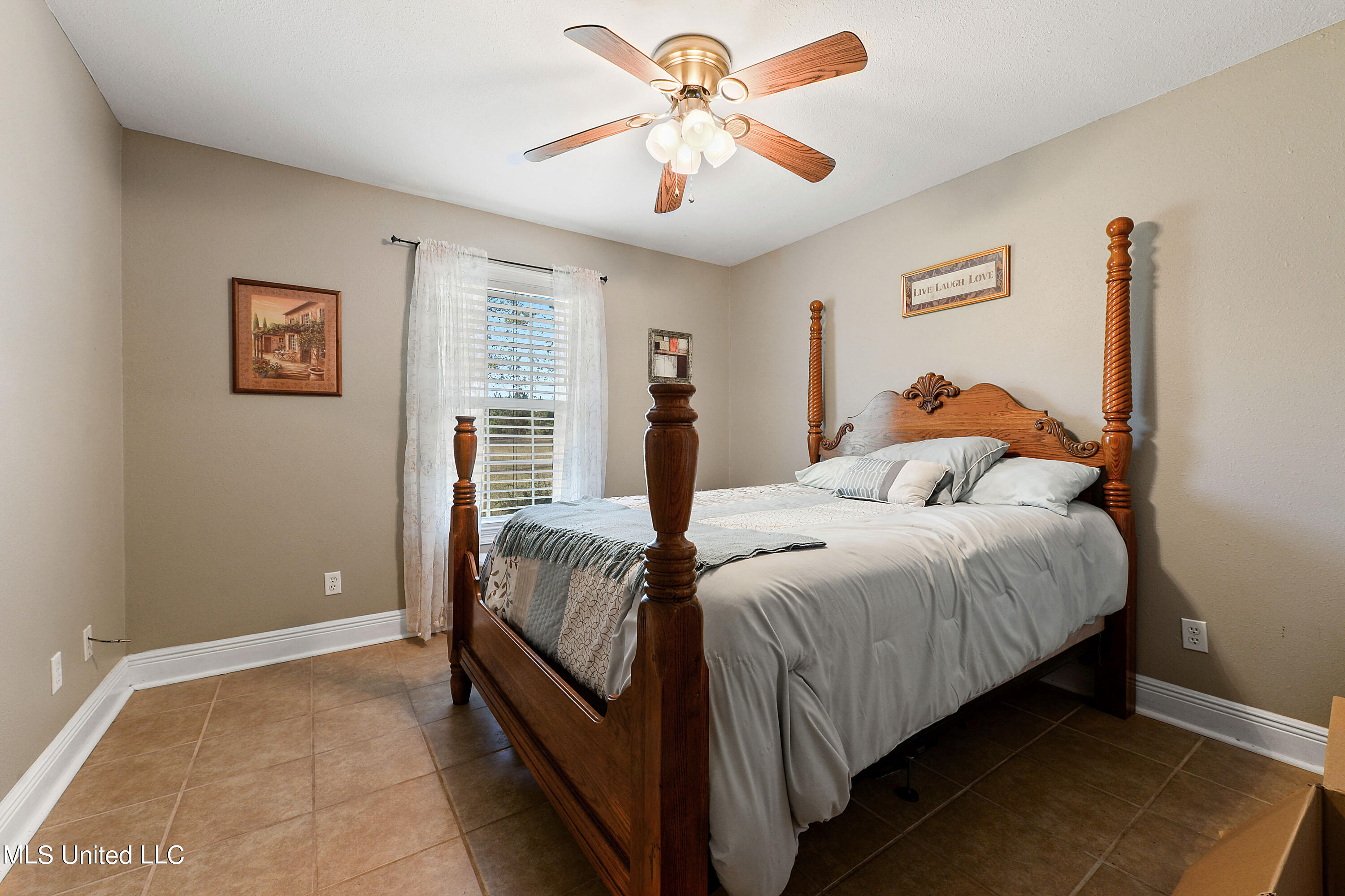 15 R Moran Road McHenry, MS 39561 - Photo 13 of 29 013