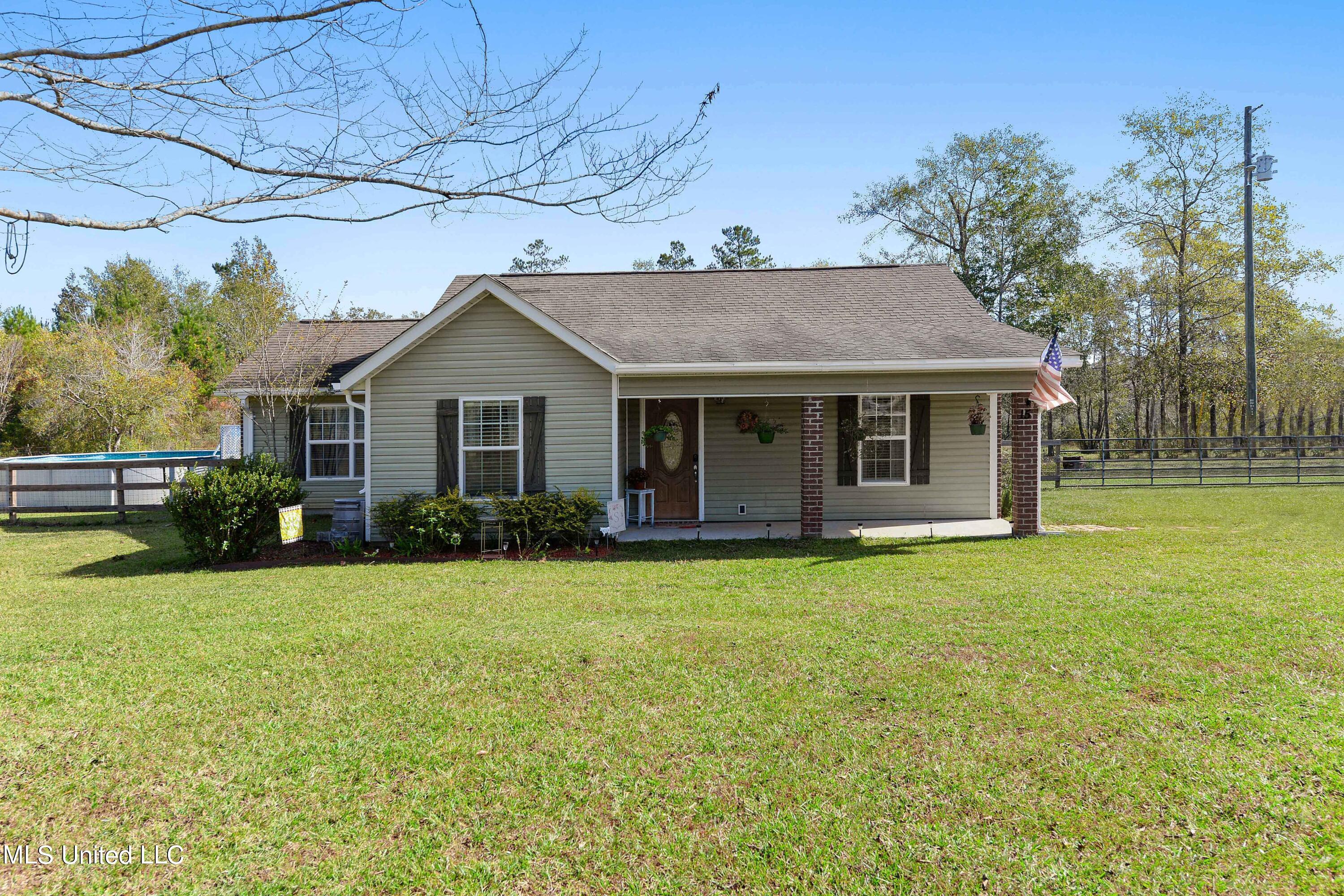 15 R Moran Road McHenry, MS 39561 - Photo 21 of 29 021