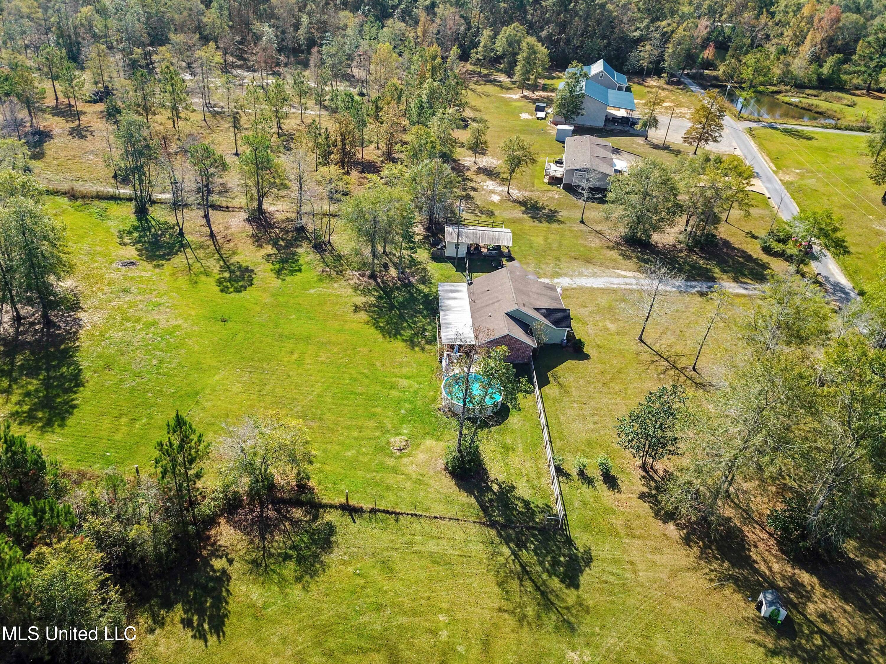 15 R Moran Road McHenry, MS 39561 - Photo 24 of 29 024