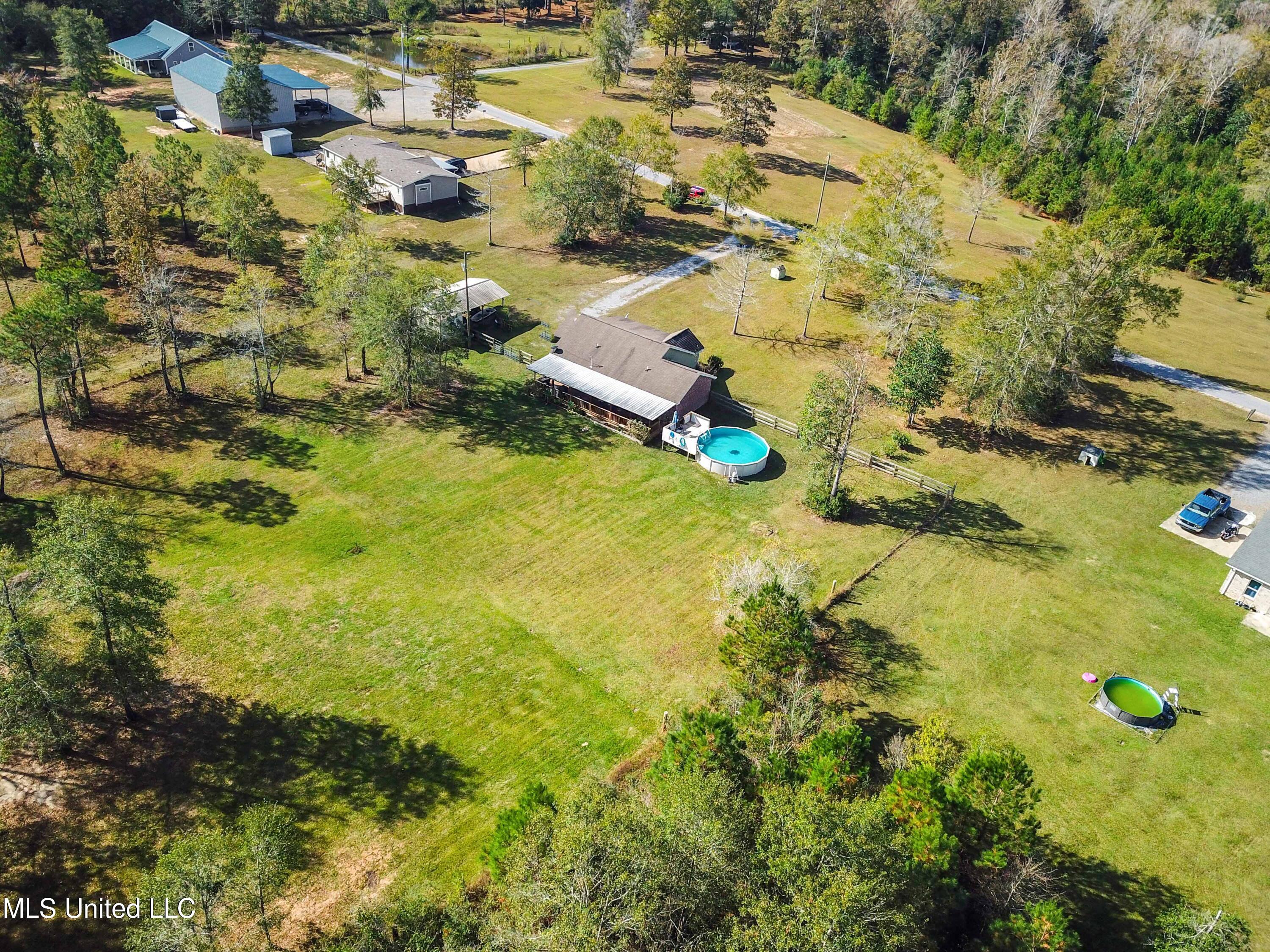 15 R Moran Road McHenry, MS 39561 - Photo 25 of 29 025