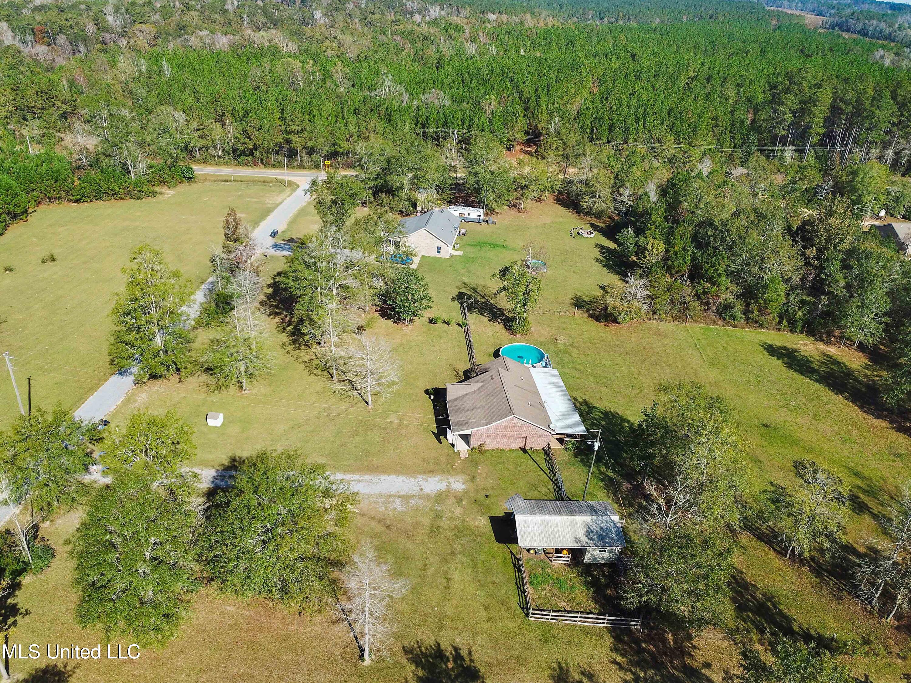 15 R Moran Road McHenry, MS 39561 - Photo 28 of 29 028