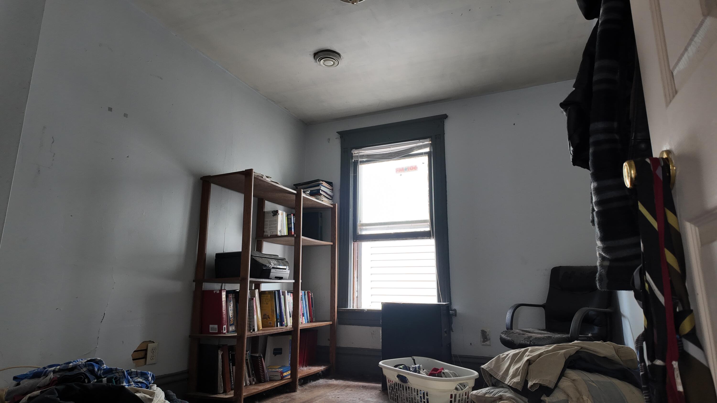 1411 Carlisle Avenue Racine, WI 53404 - Photo 6 of 9 Den