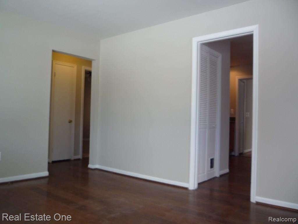 2192 Rome Avenue Warren, MI 48091 - Photo 5 of 15 fr.jpg