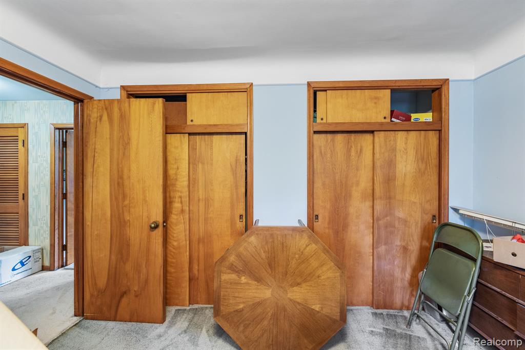27026 Meadowbrook Road Redford, MI 48239 - Photo 17 of 27 Gallery Image 17