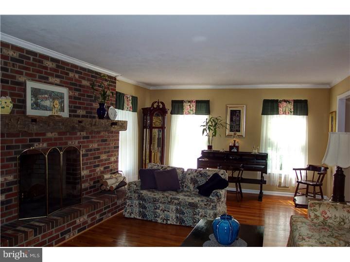 62 Penn Lyle Road West Windsor, NJ 08550 - Photo 3 of 18 Gallery Image 3