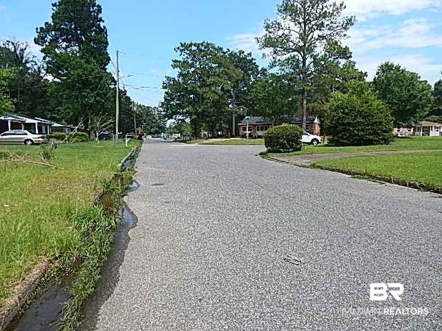 2670 Atoll Drive Mobile, AL 36605 - Photo 3 of 18