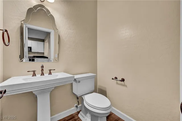 $2,300 | 1888 Via Firenze, Henderson, NV 89044