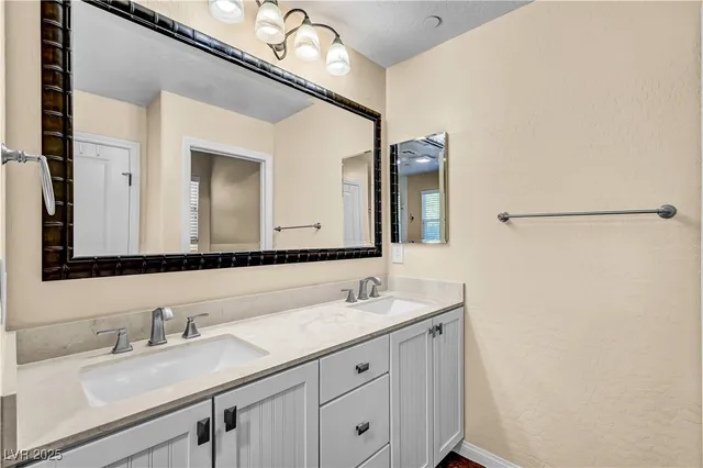 $2,300 | 1888 Via Firenze, Henderson, NV 89044