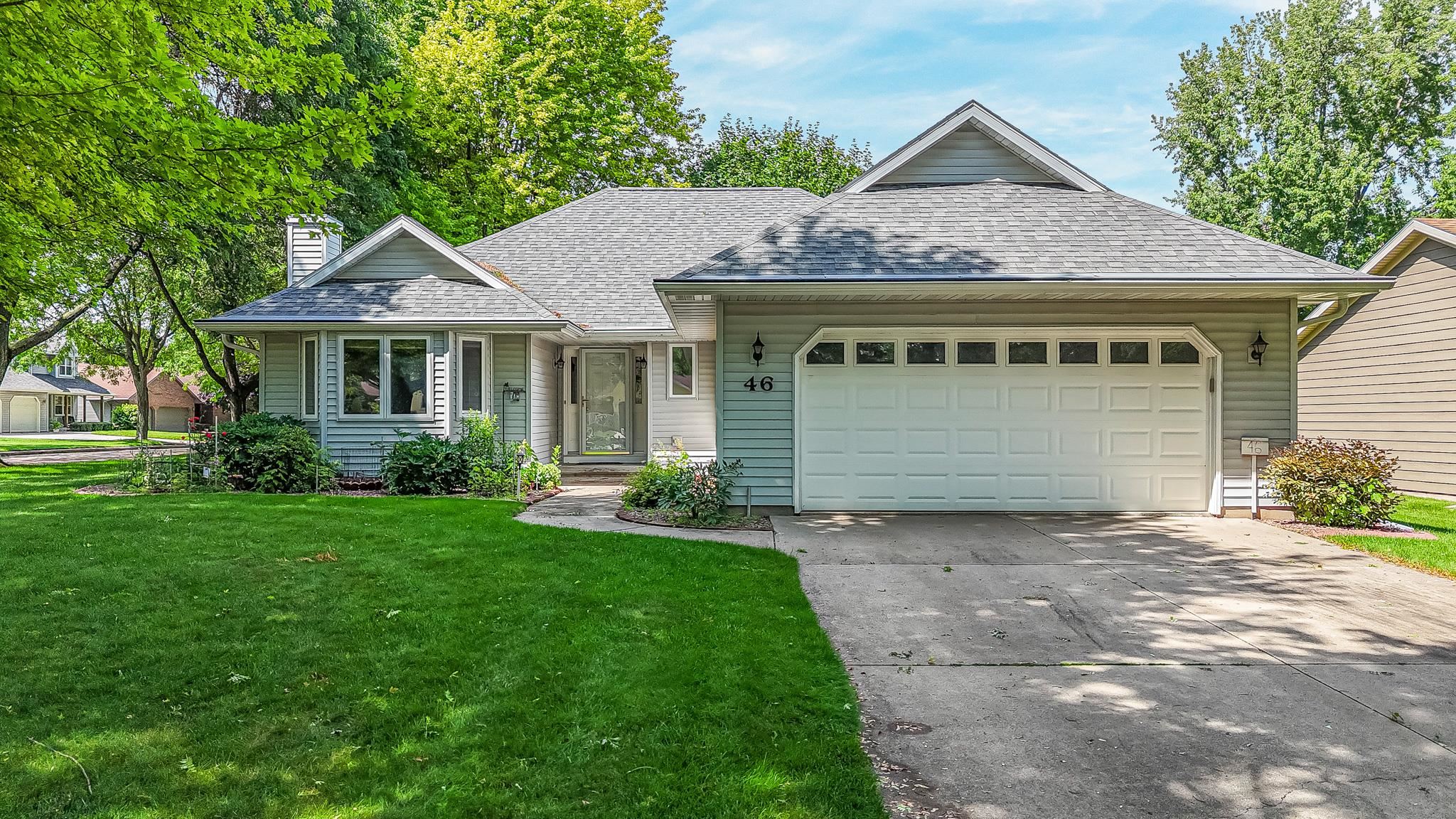 46 Kensington Court Appleton, WI 54915 - Photo 1 of 51