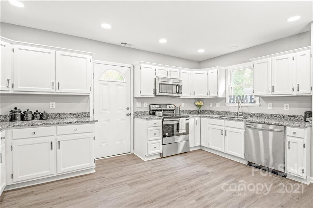309 Miles Road Shelby, NC 28150 - Photo 3 of 26 Gallery Image 3