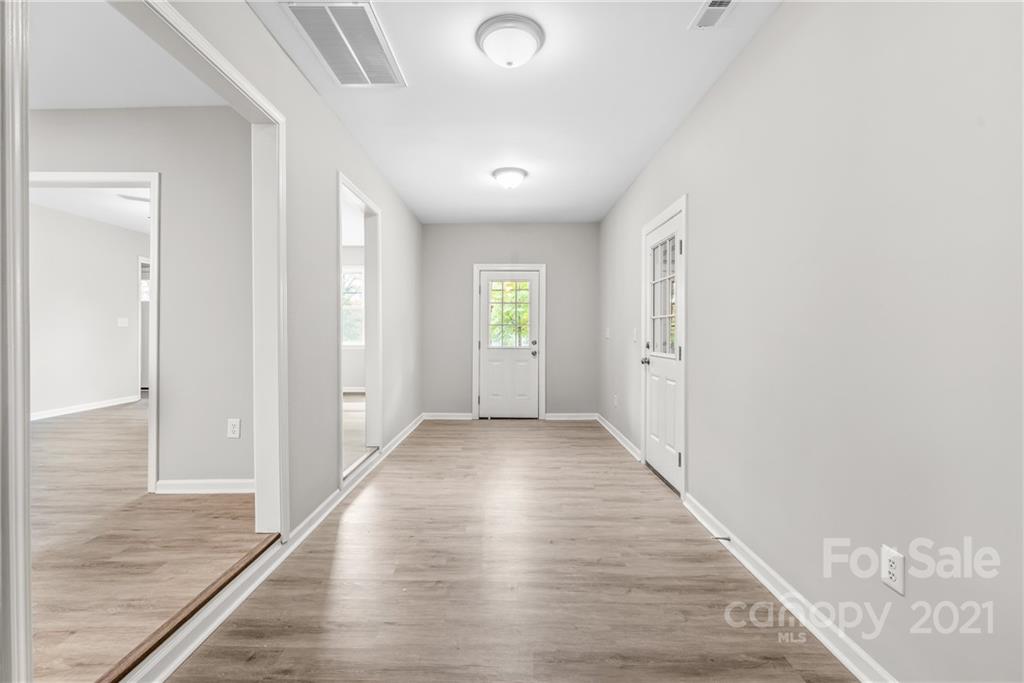 309 Miles Road Shelby, NC 28150 - Photo 10 of 26 Gallery Image 10