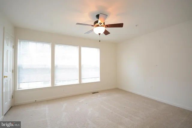 $2,000 | 6506 J Wiltshire Drive, Unit 201, Frederick, MD 21703