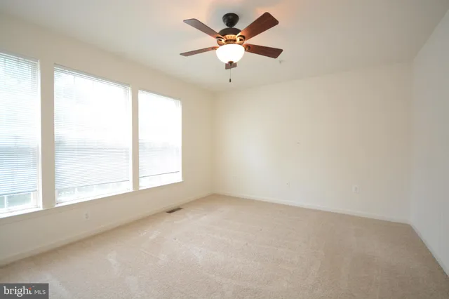 $2,000 | 6506 J Wiltshire Drive, Unit 201, Frederick, MD 21703