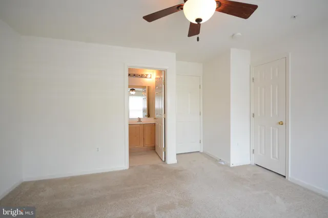 $2,000 | 6506 J Wiltshire Drive, Unit 201, Frederick, MD 21703