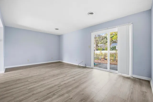 $199,500 | 4505 North Kings Highway, Unit C3, Myrtle Beach, SC 29577