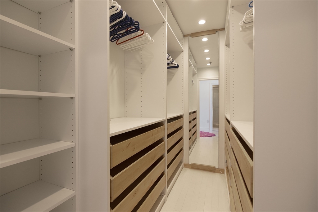 1265 Beacon Street, Unit 702 Brookline, MA 02446 - Photo 9 of 29