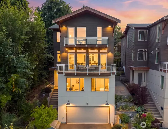 $2,750,000 | 4025 Burton Place West, Seattle, WA 98199