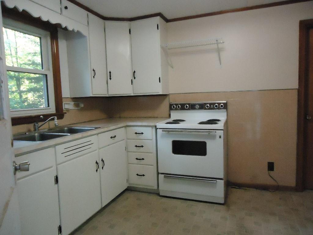 164 Paris Hill Road Paris, ME 04281 - Photo 5 of 23 Photo