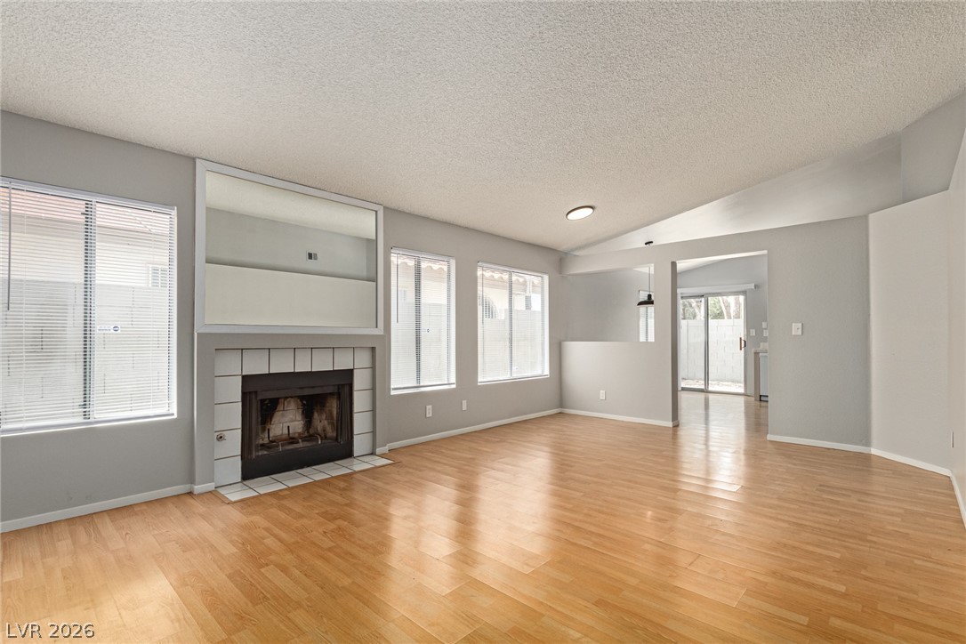 2689 Rungsted Street Las Vegas, NV 89142 - Photo 5 of 28