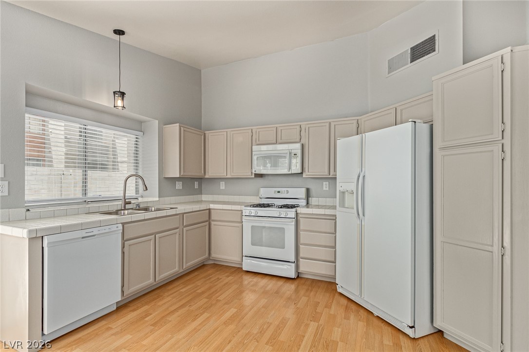 2689 Rungsted Street Las Vegas, NV 89142 - Photo 10 of 28