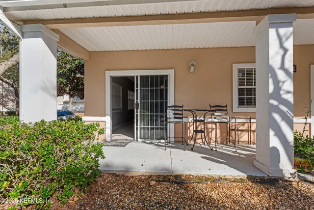 $256,000 | 1731 Forest Lake Circle West, Unit 2, Jacksonville, FL 32225