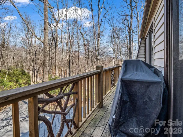 $399,000 | 177 Tsisqua Circle, Brevard, NC 28712