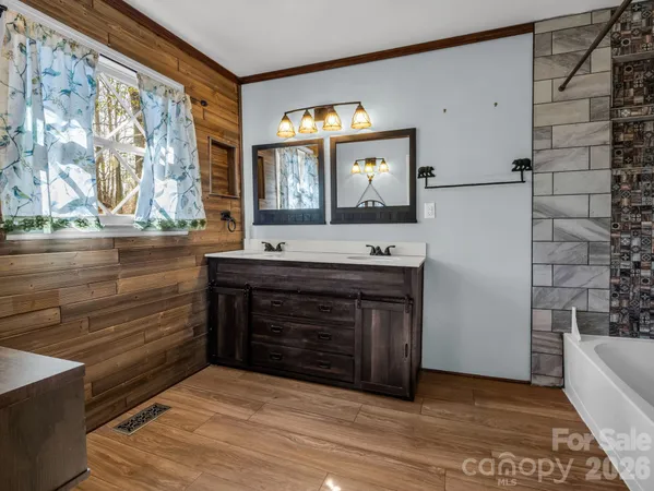 $399,000 | 177 Tsisqua Circle, Brevard, NC 28712