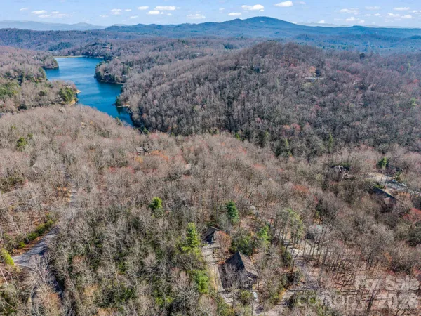 $399,000 | 177 Tsisqua Circle, Brevard, NC 28712