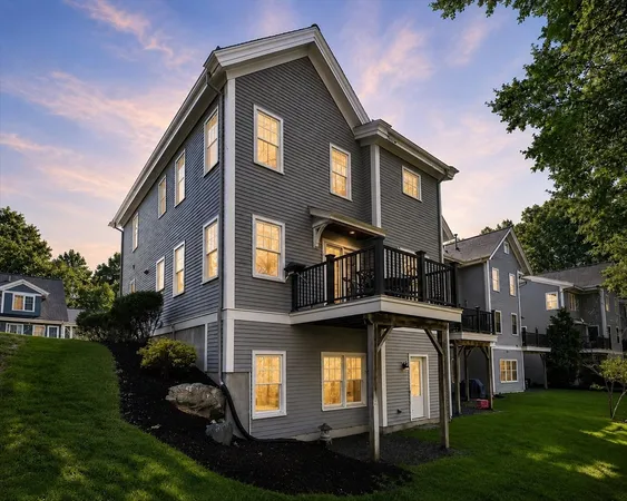 $1,495,000 | 36 Journeys End Lane, Unit 13, Lexington, MA 02421
