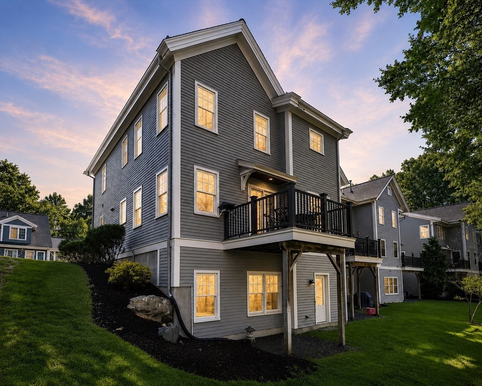 36 Journeys End Lane, Unit 13 Lexington, MA 02421 - Photo 1 of 30