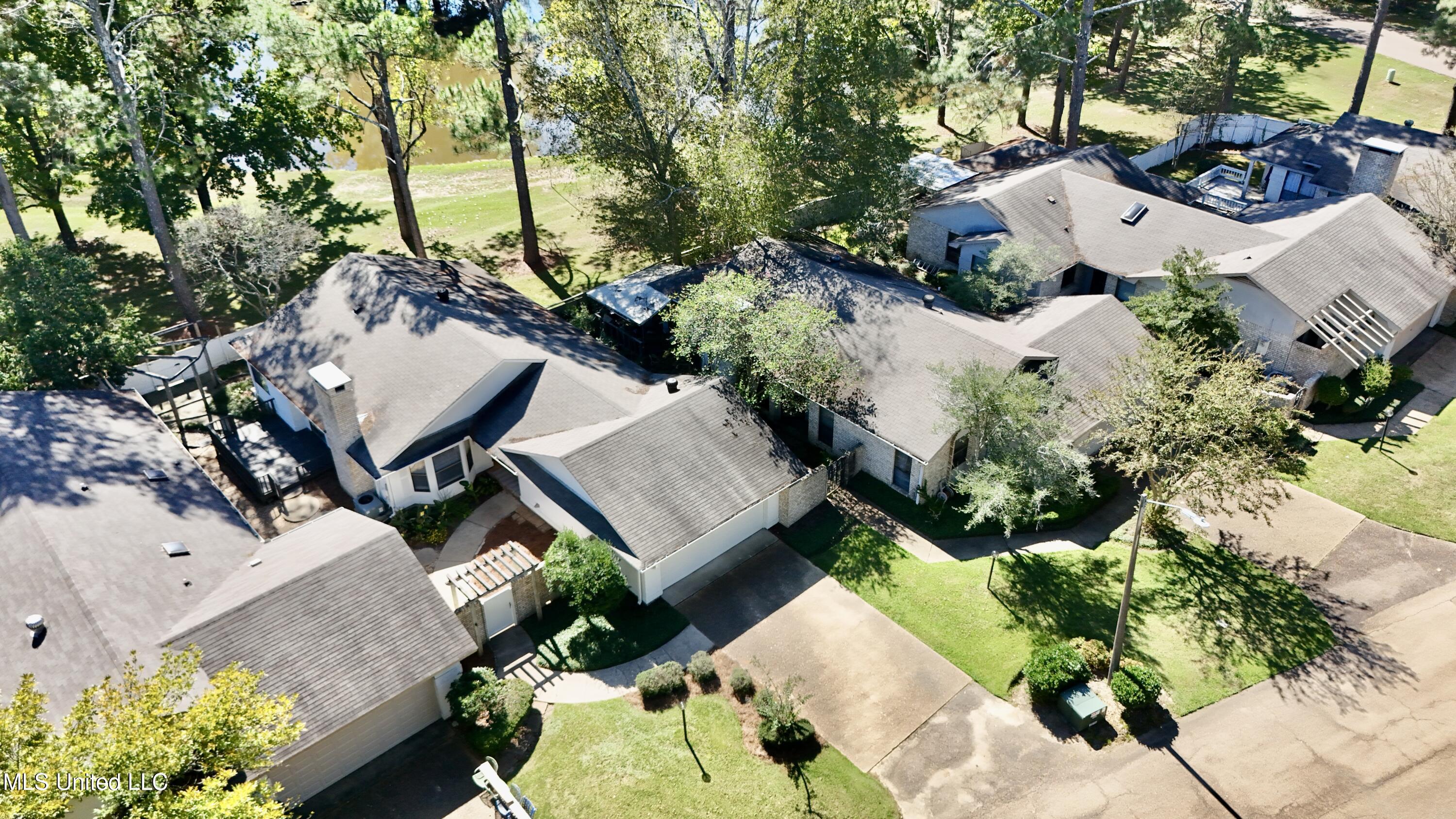 157 Caribbean Cove Clinton, MS 39056 - Photo 6 of 39 aerial