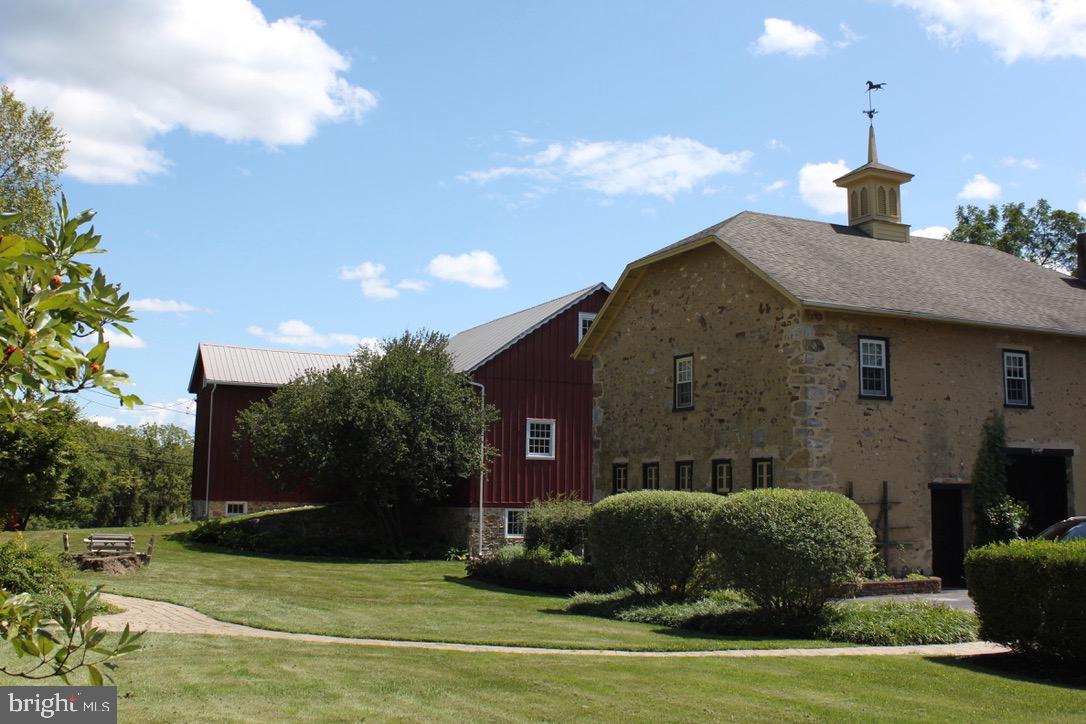 1571 North Valley Road Malvern, PA 19355 - Photo 12 of 93 Gorgeous property and outbuildings!