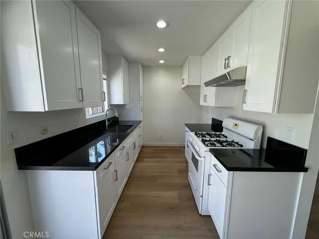 $3,250 | 32132 Via De Oliva, San Juan Capistrano, CA 92675